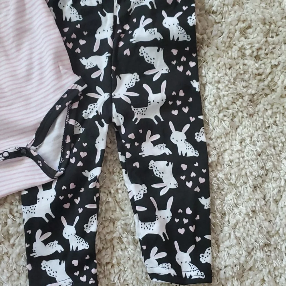 Little beginnings 12 mo baby outfit rabbits